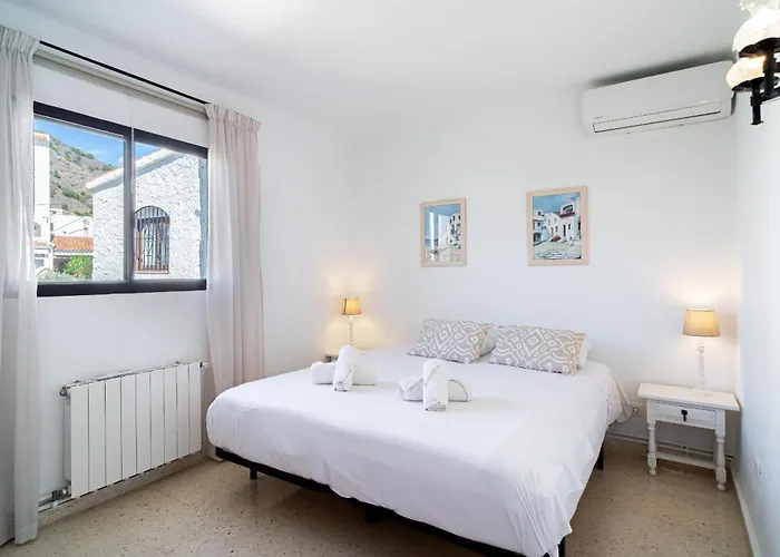 Апартаменти Naranjos 15b Capistrano Village By Casasol Нерха